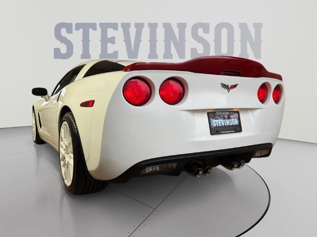 Used 2006 Chevrolet Corvette Coupe w/ Preferred Equipment Group RWD image 3