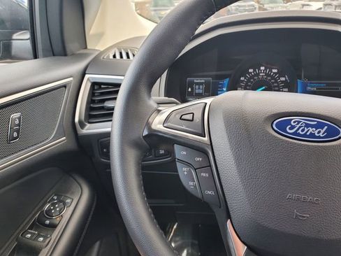 Certified 2024 Ford Edge SEL w/ Convenience Package AWD/4WD image 13