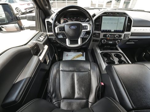 Used 2022 Ford F250 Lariat w/ Lariat Ultimate Package AWD/4WD image 47