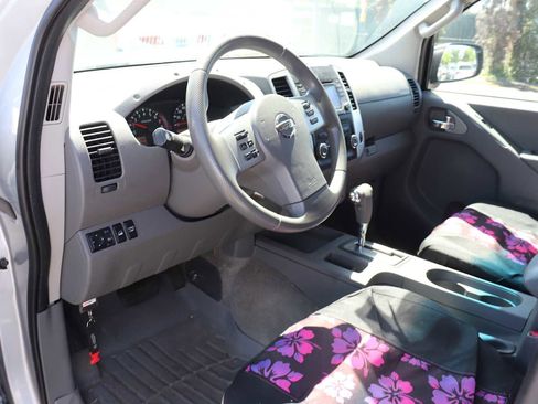 Used 2017 Nissan Frontier SV AWD/4WD image 10