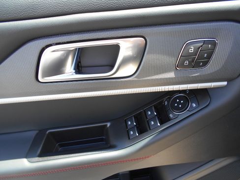 New 2026 Ford Explorer ST AWD/4WD image 5