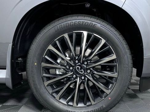 New 2026 INFINITI QX80 Autograph AWD/4WD image 9