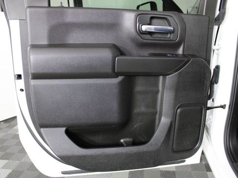 Used 2023 Chevrolet Silverado 2500 LT AWD/4WD image 32
