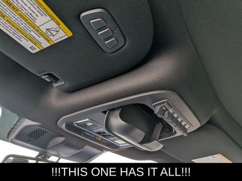 Used 2024 Ford F150 Raptor image 22