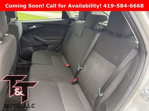 Used 2018 Ford Focus SE image 6