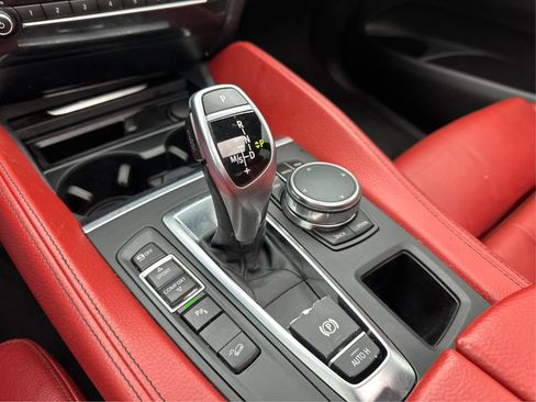 Used 2019 BMW X6 xDrive35i w/ M Sport Package image 43