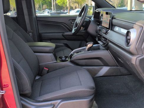 Used 2024 Chevrolet Colorado LT w/ LT Convenience Package II image 25