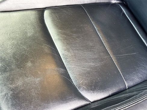 Used 2019 Jeep Wrangler Unlimited Sahara image 20