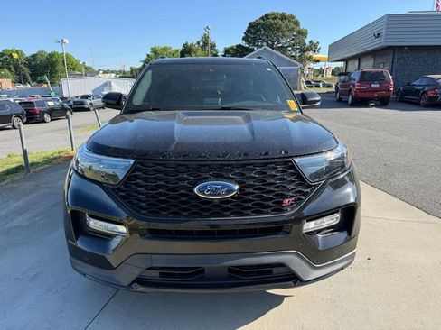 Used 2020 Ford Explorer ST w/ ST Street Pack AWD/4WD image 3