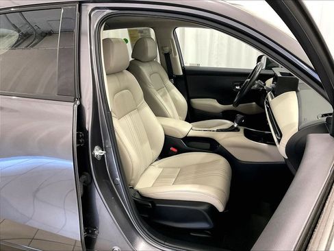 Used 2024 Honda HR-V EX-L image 11