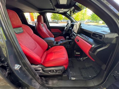 Used 2025 Toyota Tacoma TRD Pro image 56