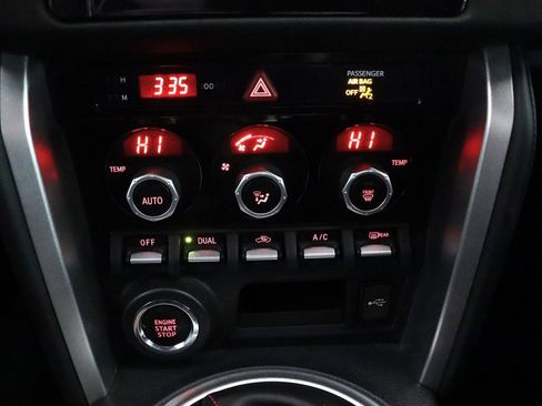 Used 2020 Toyota 86 image 18