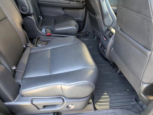 Used 2020 Honda Pilot Touring image 29