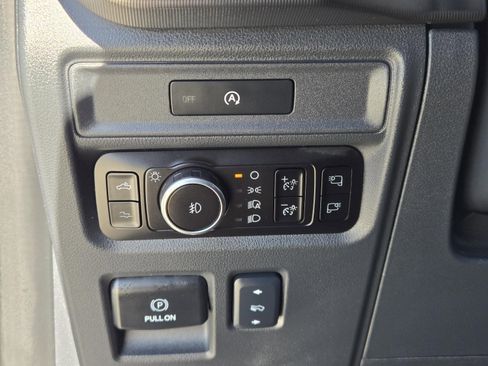 Used 2025 Ford F150 Raptor image 22