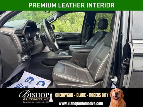 Used 2024 GMC Yukon XL SLT AWD/4WD image 5