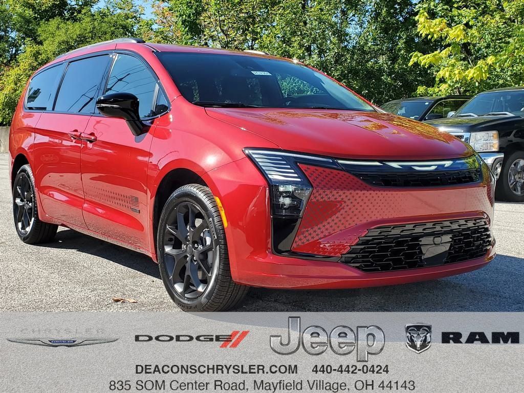 New 2027 Chrysler Pacifica Select AWD/4WD image 1
