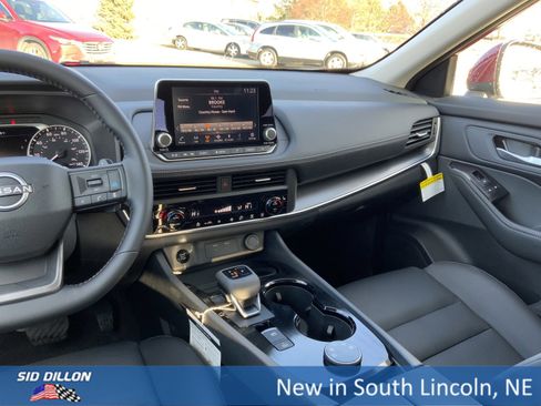 New 2026 Nissan Rogue SV w/ SV Premium Package image 7