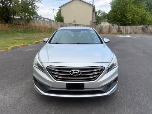 Used 2015 Hyundai Sonata Sport FWD image 2