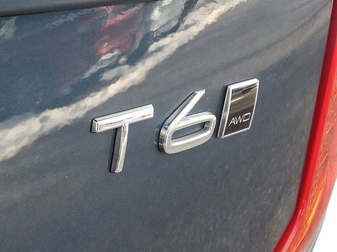 Used 2020 Volvo XC90 T6 Momentum image 31