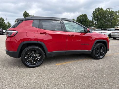 Used 2021 Jeep Compass Latitude AWD/4WD image 7