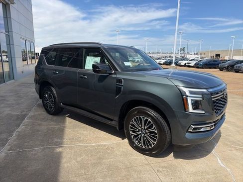 New 2026 Nissan Armada SL w/ Captain's Chari Seat Package RWD image 5