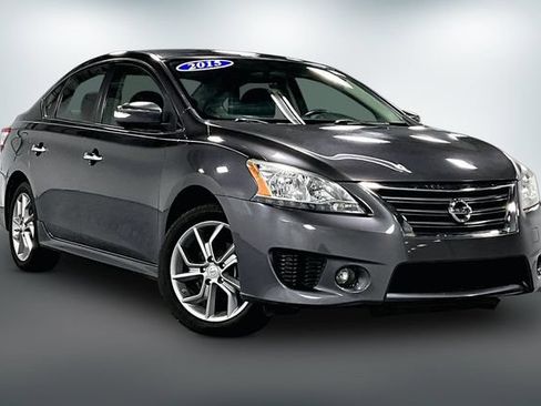 Used 2015 Nissan Sentra SR FWD image 1