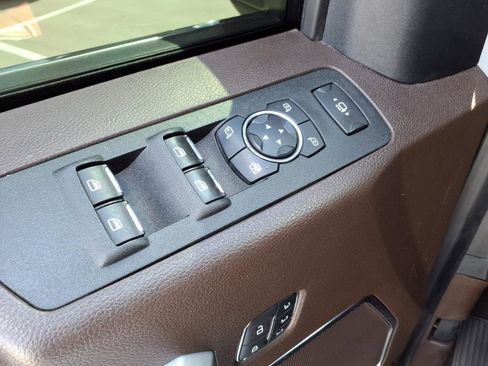 Used 2021 Ford F250 King Ranch w/ King Ranch Ultimate Package image 26