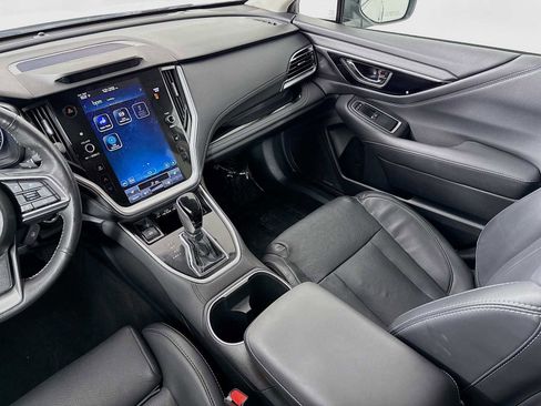 Used 2024 Subaru Outback Limited image 25