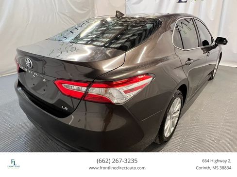 Used 2020 Toyota Camry LE FWD image 6