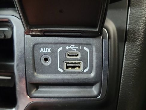 Used 2023 Jeep Wrangler Unlimited Sport w/ Sun And Sound Package AWD/4WD image 22