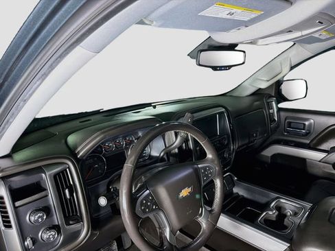 Used 2018 Chevrolet Silverado 1500 LTZ Z71 w/ LPO, Black Pack AWD/4WD image 9