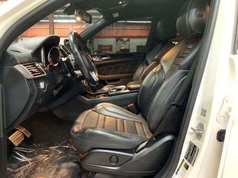 Used 2017 Mercedes-Benz GLE 63 AMG 4MATIC image 25