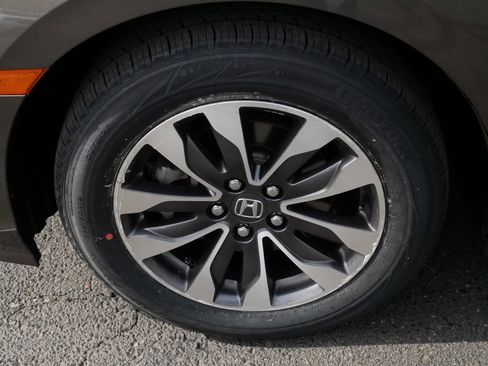 Used 2021 Honda Odyssey EX-L image 15