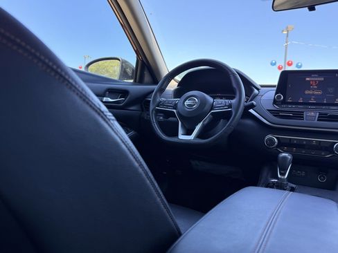 Used 2021 Nissan Altima 2.5 SR image 15