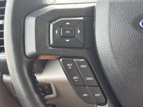 Used 2020 Ford F150 XLT w/ Equipment Group 302A Luxury AWD/4WD image 20