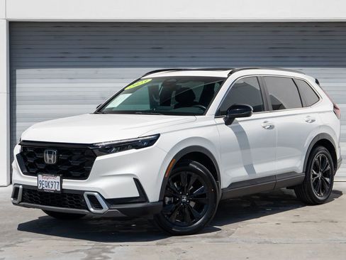 Used 2023 Honda CR-V Sport Touring image 3