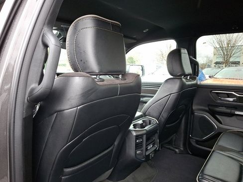 Used 2024 RAM 1500 Laramie image 22