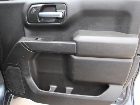 Used 2021 Chevrolet Silverado 1500 Custom AWD/4WD image 7