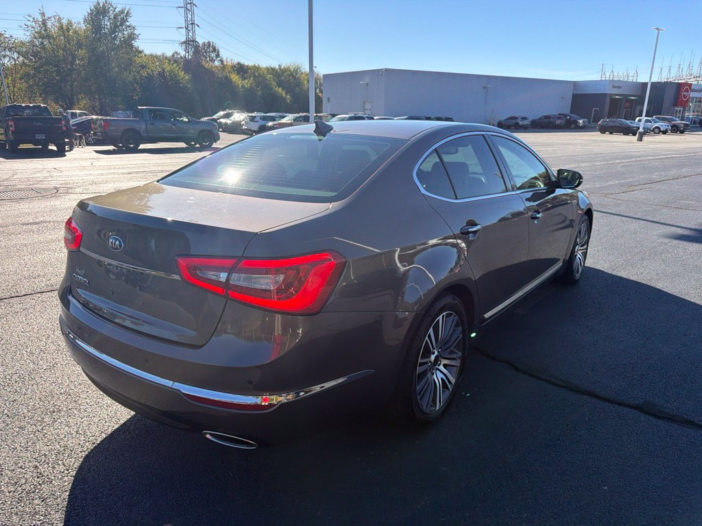 Used 2014 Kia Cadenza Premium FWD image 9
