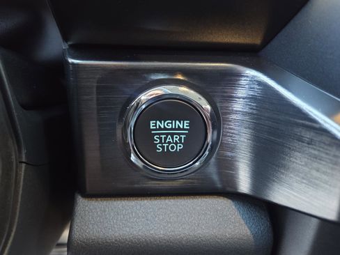 Used 2025 Ford F350 Lariat w/ Lariat Ultimate Package image 19