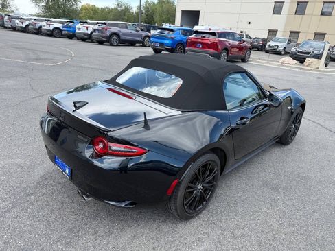 Used 2026 MAZDA MX-5 Miata Club w/ Weather Package RWD image 30