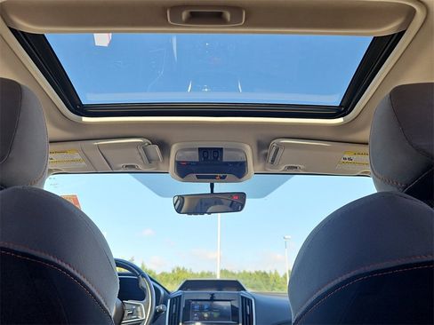 Used 2019 Subaru Crosstrek 2.0i Premium w/ Moonroof Package image 22