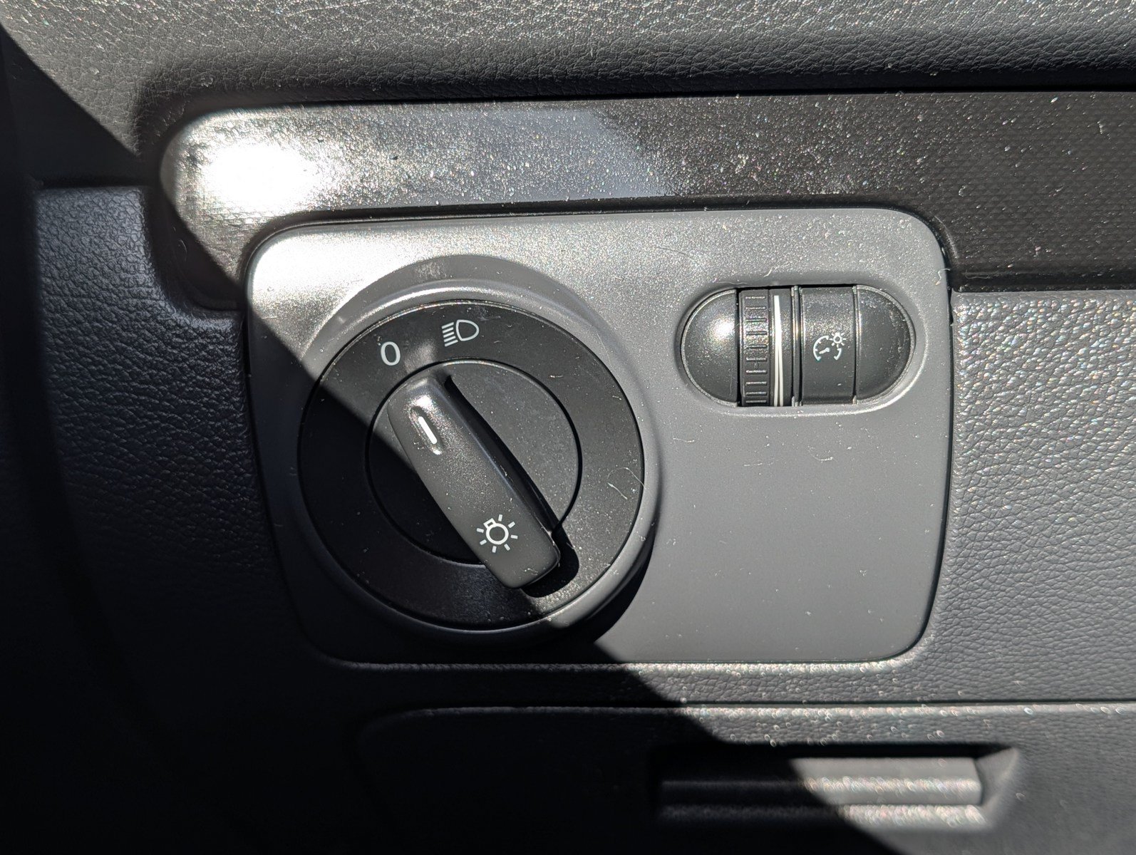 Used 2014 Volkswagen Jetta S FWD image 28