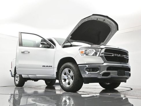 Used 2019 RAM 1500 Big Horn AWD/4WD image 49
