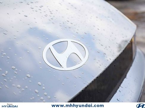 New 2026 Hyundai Ioniq 5 SEL image 11