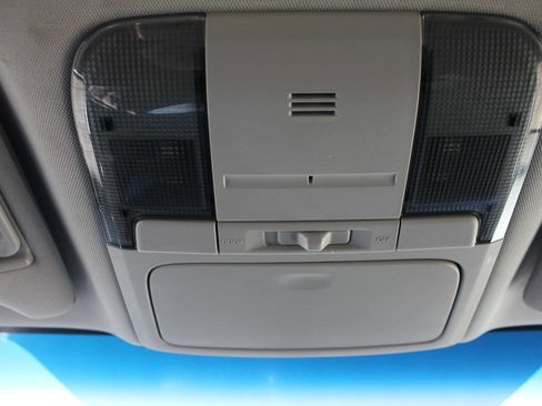 Used 2013 Subaru Outback 2.5i Premium image 25