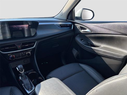 Used 2024 Buick Encore GX Sport Touring image 23