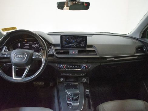 Used 2018 Audi Q5 2.0T Premium Plus w/ Premium Plus Package image 10