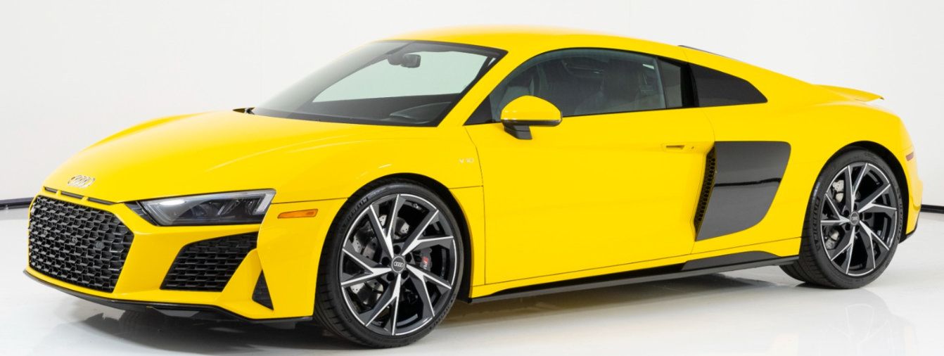 Used 2021 Audi R8 V10 w/ Premium Package RWD image 1