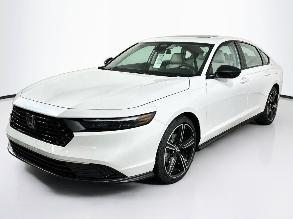 Used 2026 Honda Accord SE image 1